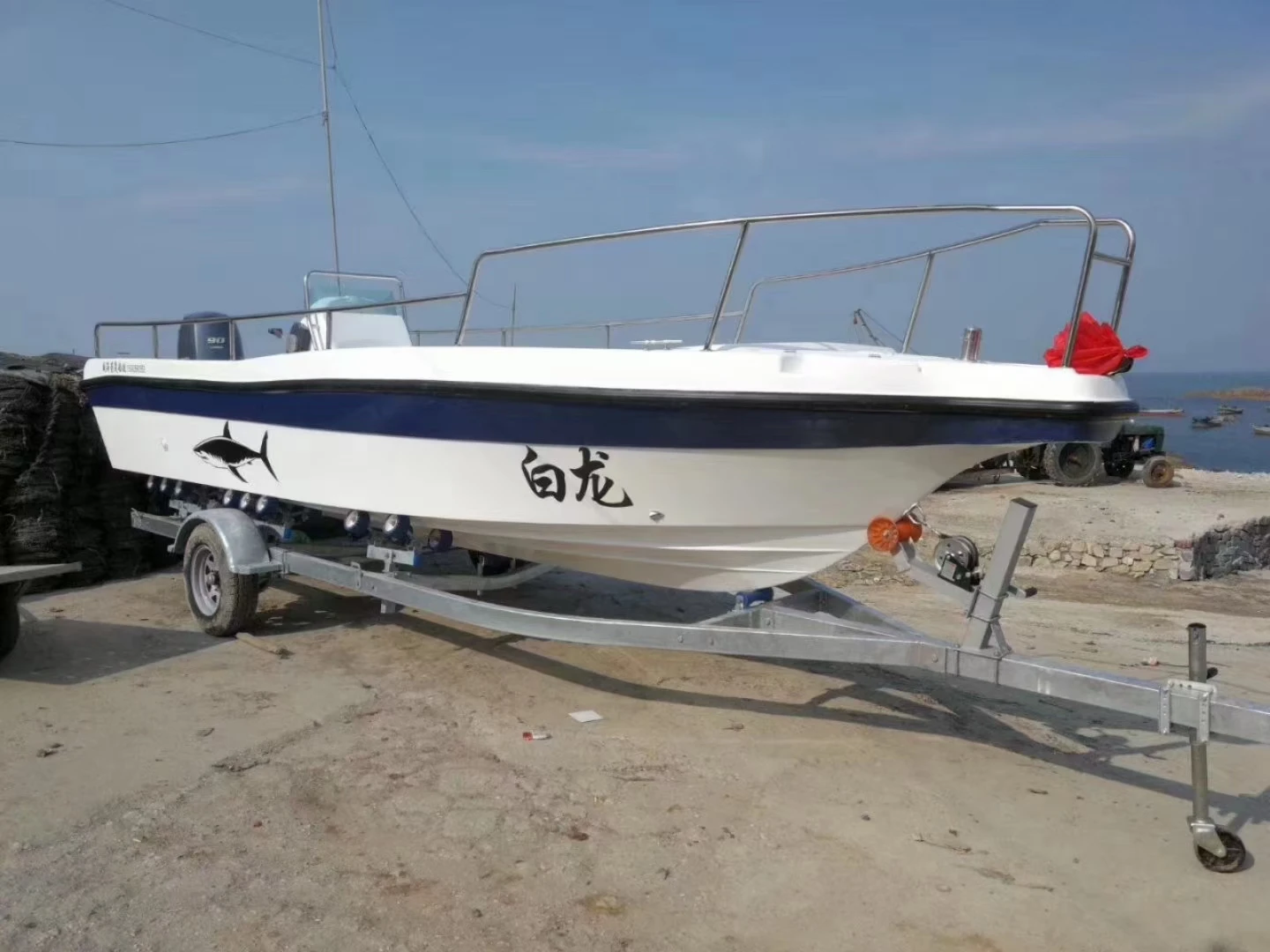 OMAI جديد عالي الأداء ثنائي المحور يمكن أن يحمل 2500 كجم مقطورات القوارب الصينية للقوارب النارية