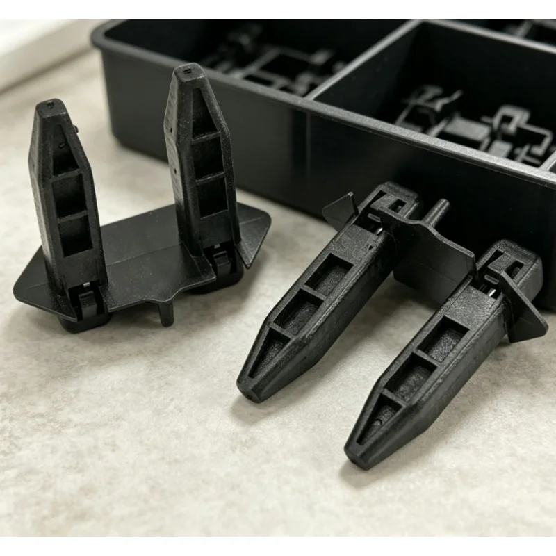 1/2pcs/set Car Front Bumper Upper Panel Retainer Clip  Black Panel Retainer  For-Toyota-RAV4  Interior Accessories