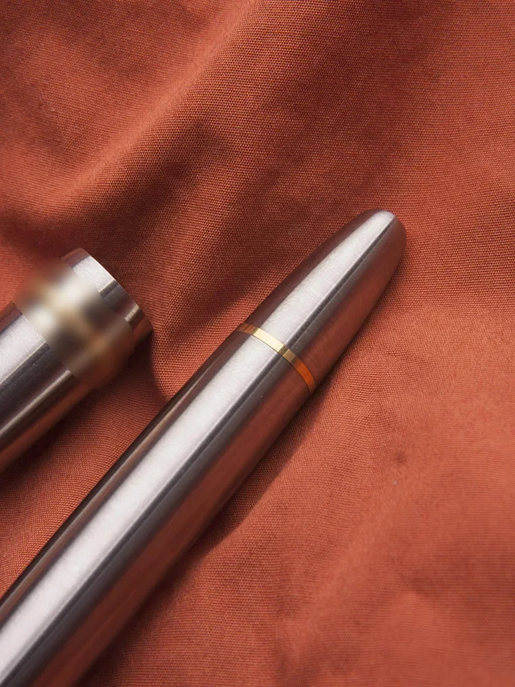 Majohn ti-136 vulpen van titaniumlegering luxe schrijfpen_voghion.com