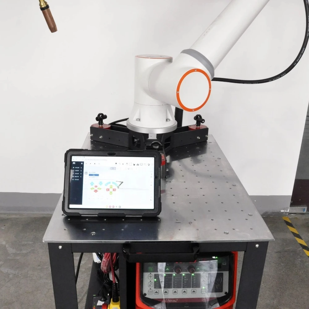 6-Axis Collaborative Cobot Arm MIG Welding Gearbox Core Motor Component Desktop Welder