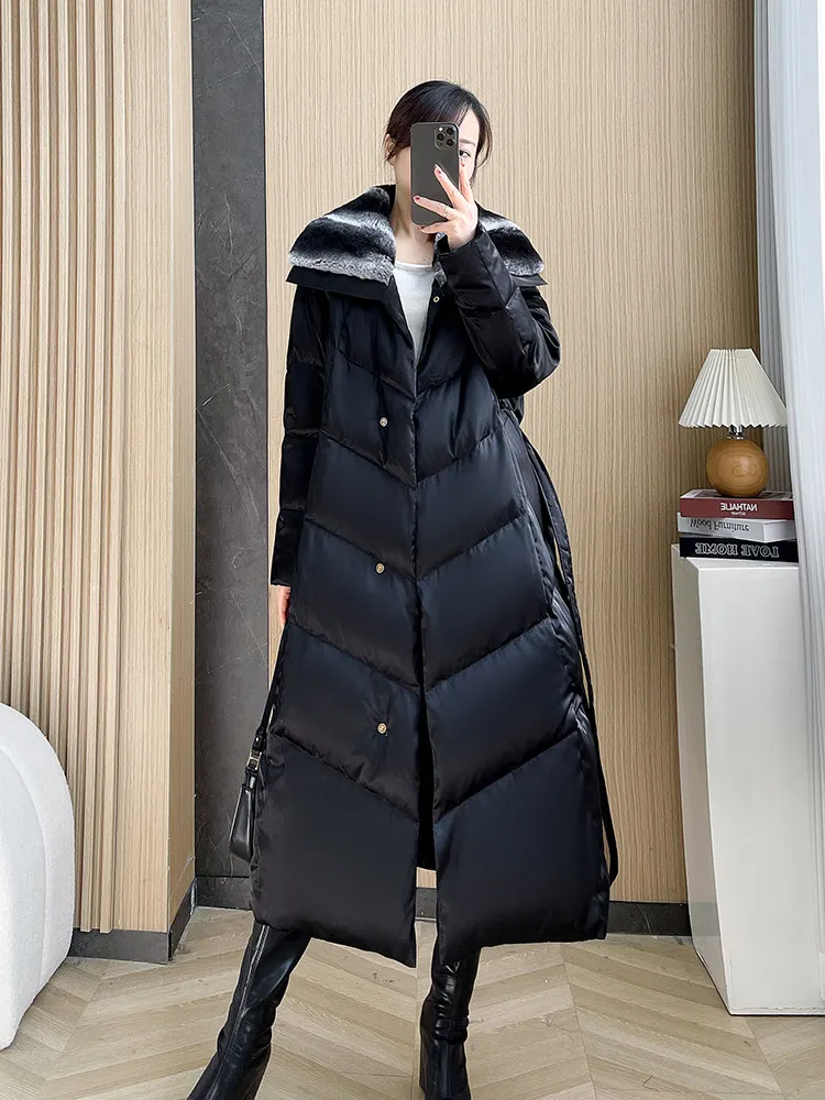 

Women's Black Rabbit Fur Big Lapel Collar Down Jacket Winter New Waist Cincined Slim Fit Fashionable Elegant Warm Long Coat