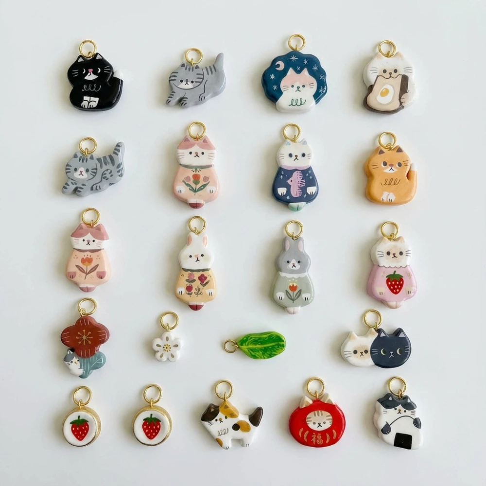 Niedliche und beliebte neue kleine Tierfiguren-Serie: Schwarzkäfigkatze, Blumenkatze, DIY-Anhänger für Schmuck. – Detail 3