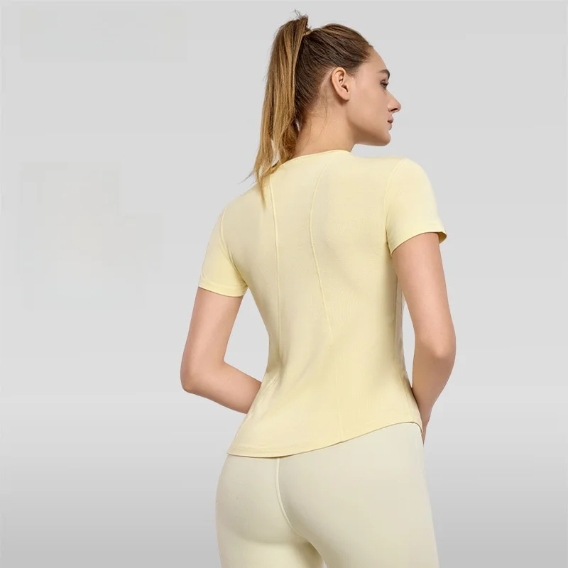 

Women's Slim-fit Breathable Yoga T-shirt Summer Sports Top Short-Sleeved Casual Loose Fitness Garment for Small Waist