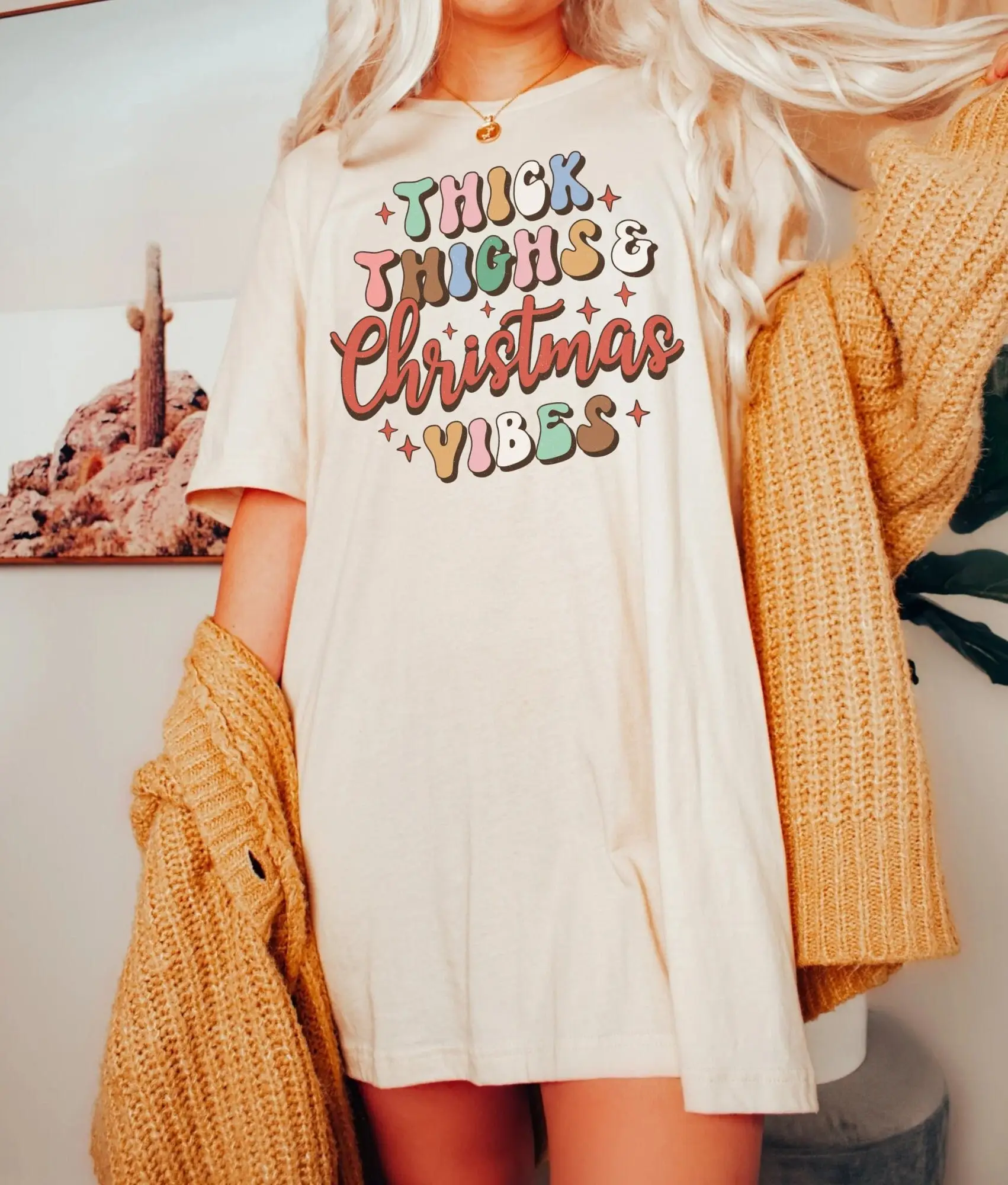 Thick Thighs and Christmas Vibes T Shirt Retro Holiday Oversized Christ Mas Fall Family Party ganster wrapper