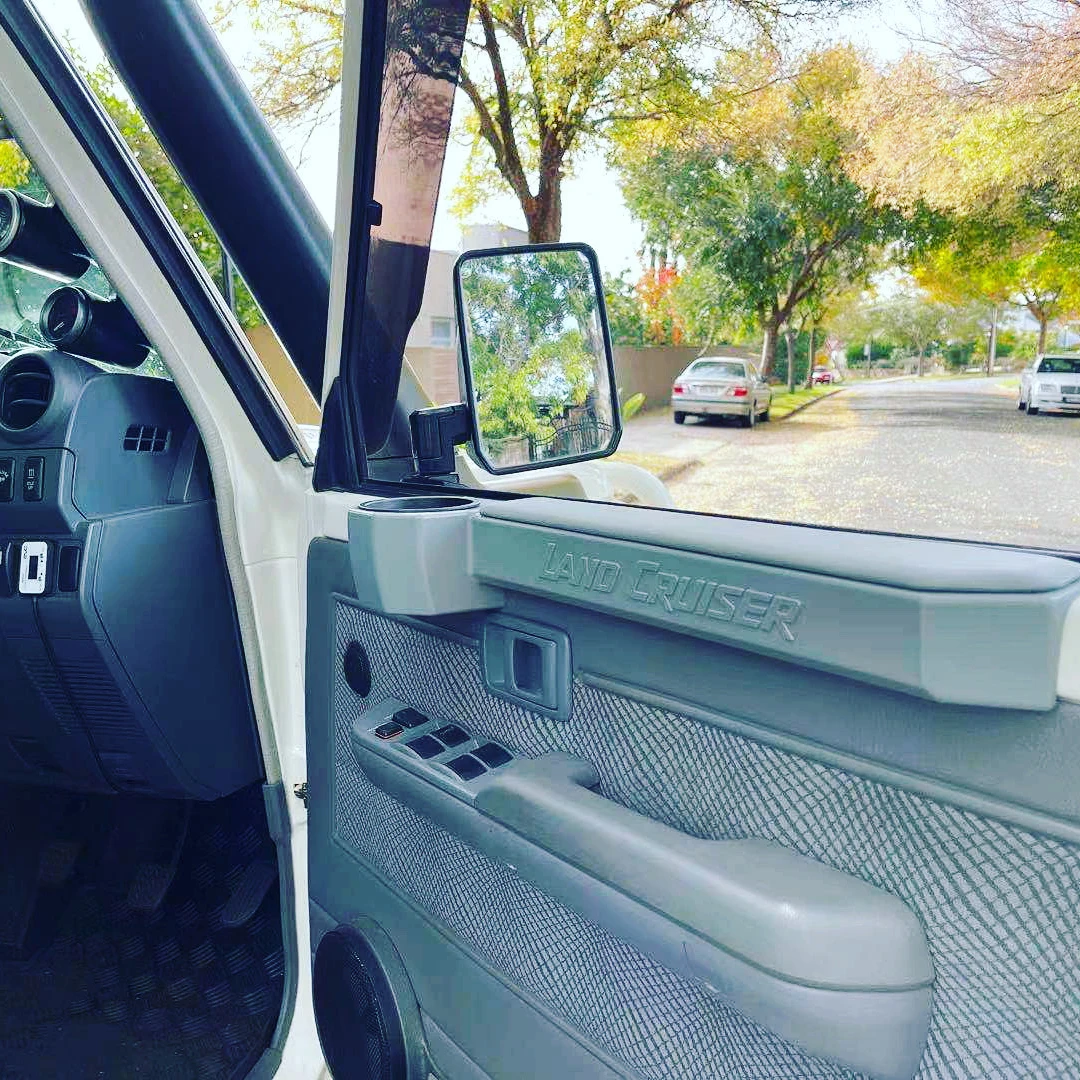 For to yota Land Cruiser 70 Series Door Armrest Cup Holder Organizer Accessories  LC70 LC75 LC76 LC78 LC79 view 2