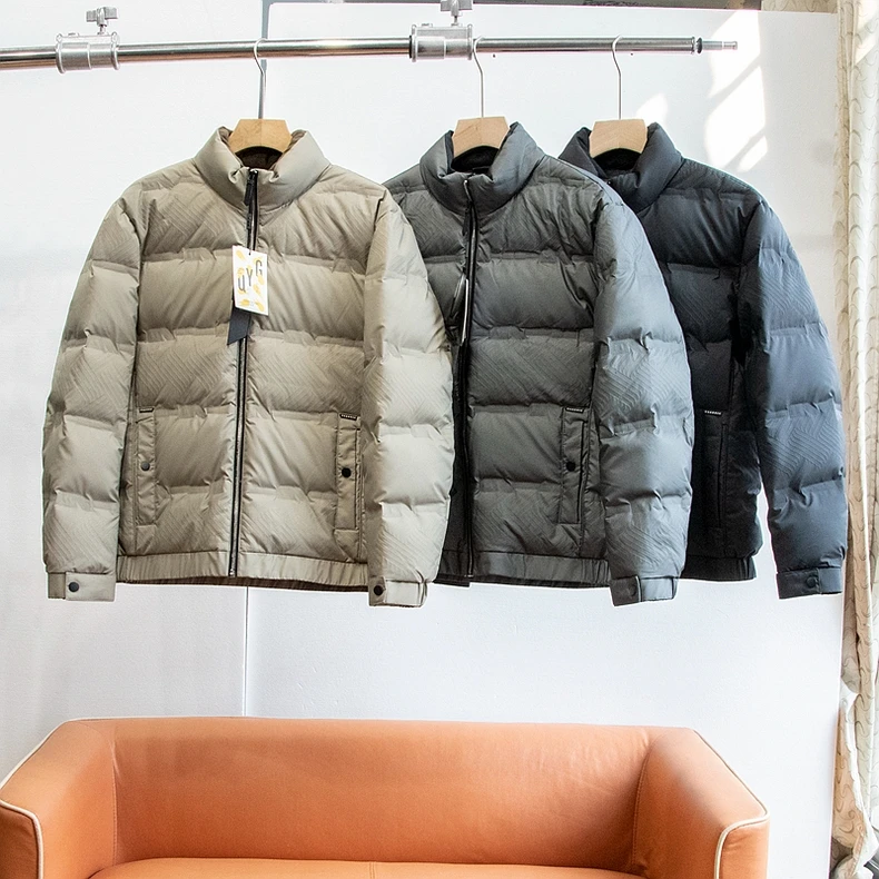 

Thiened High-Puff Outdoor White Du down Windproof Warm High-Collar Men's Bread down Jaet 8052 Faion Urban Sle Zippe...