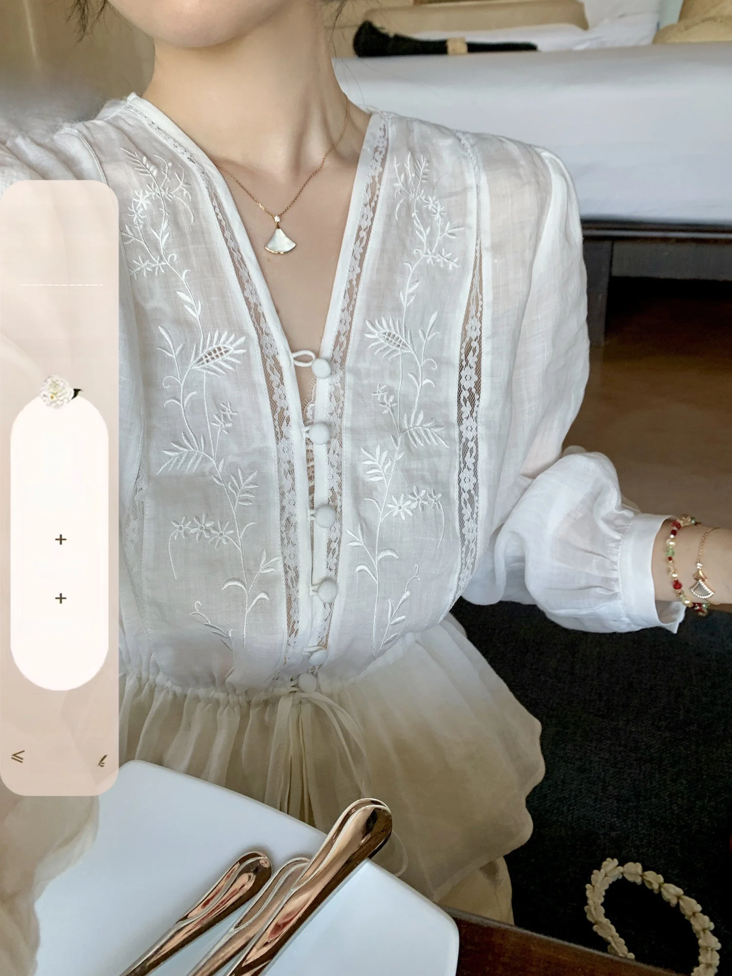 

Wang Han Yan Summer Breath 00% Hemp Heavy Embroidery Waist Cinching Slimming V-ne Long Sve irt Women's Top