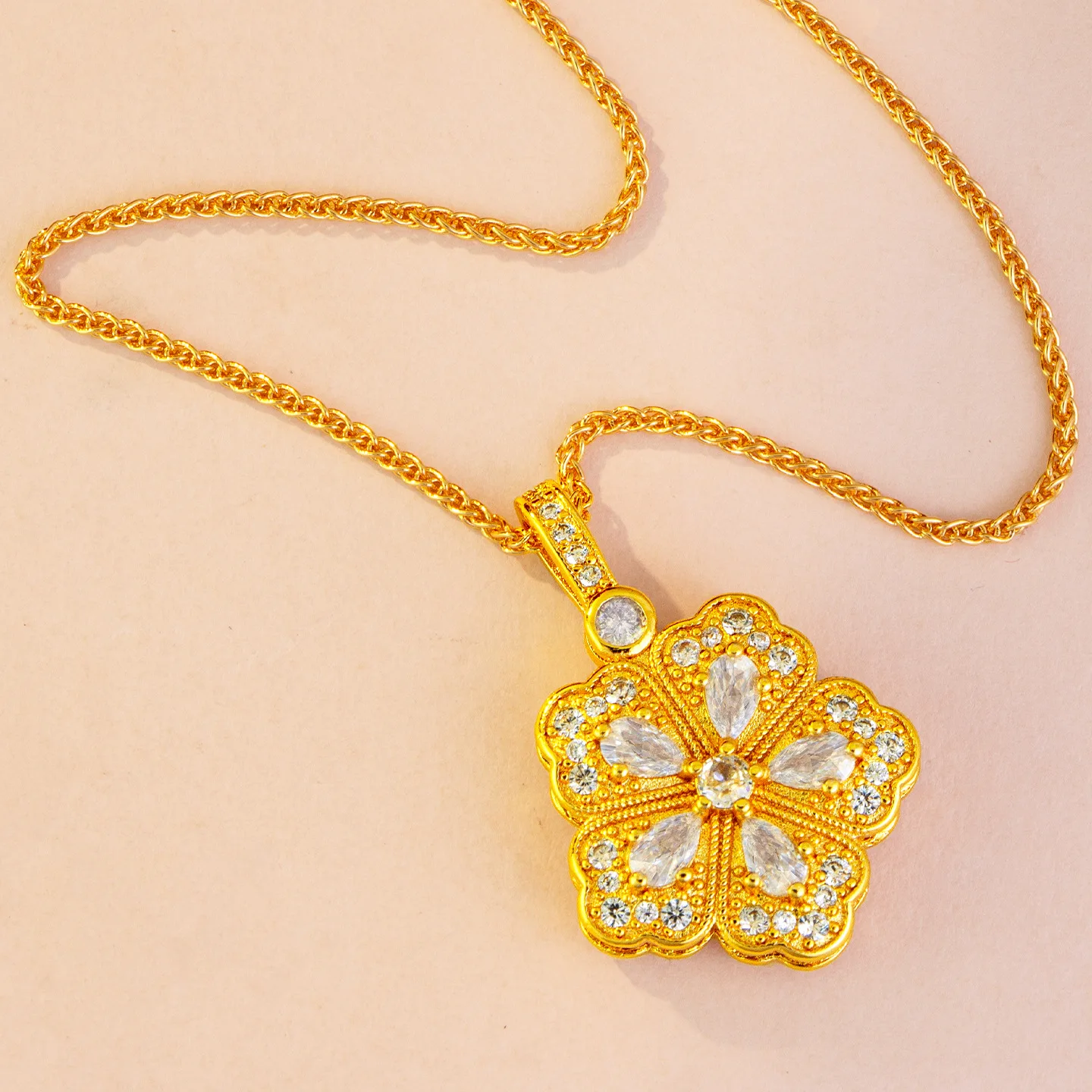 

Luxury 24K 9999 Pure Gold real gold Women's Diamond Five-leaf Flower Pendant Necklace