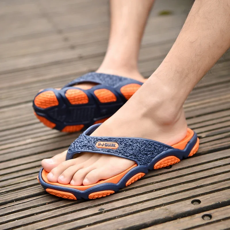 Chanclas de verano para hombre, sandalias de playa antideslizantes, zapatos planos informales, Zapatillas de casa para interiores y exteriores