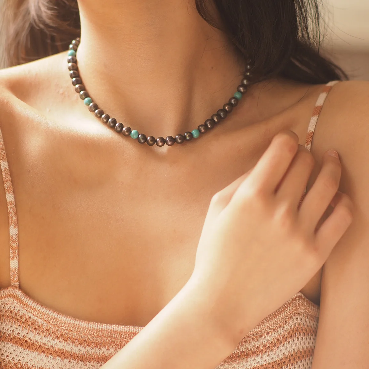 

2025 Turquoise Fashion Euro-American Minimalist Vintage Freshwater Black Pearl Beaded Necklace - Niche Original Design