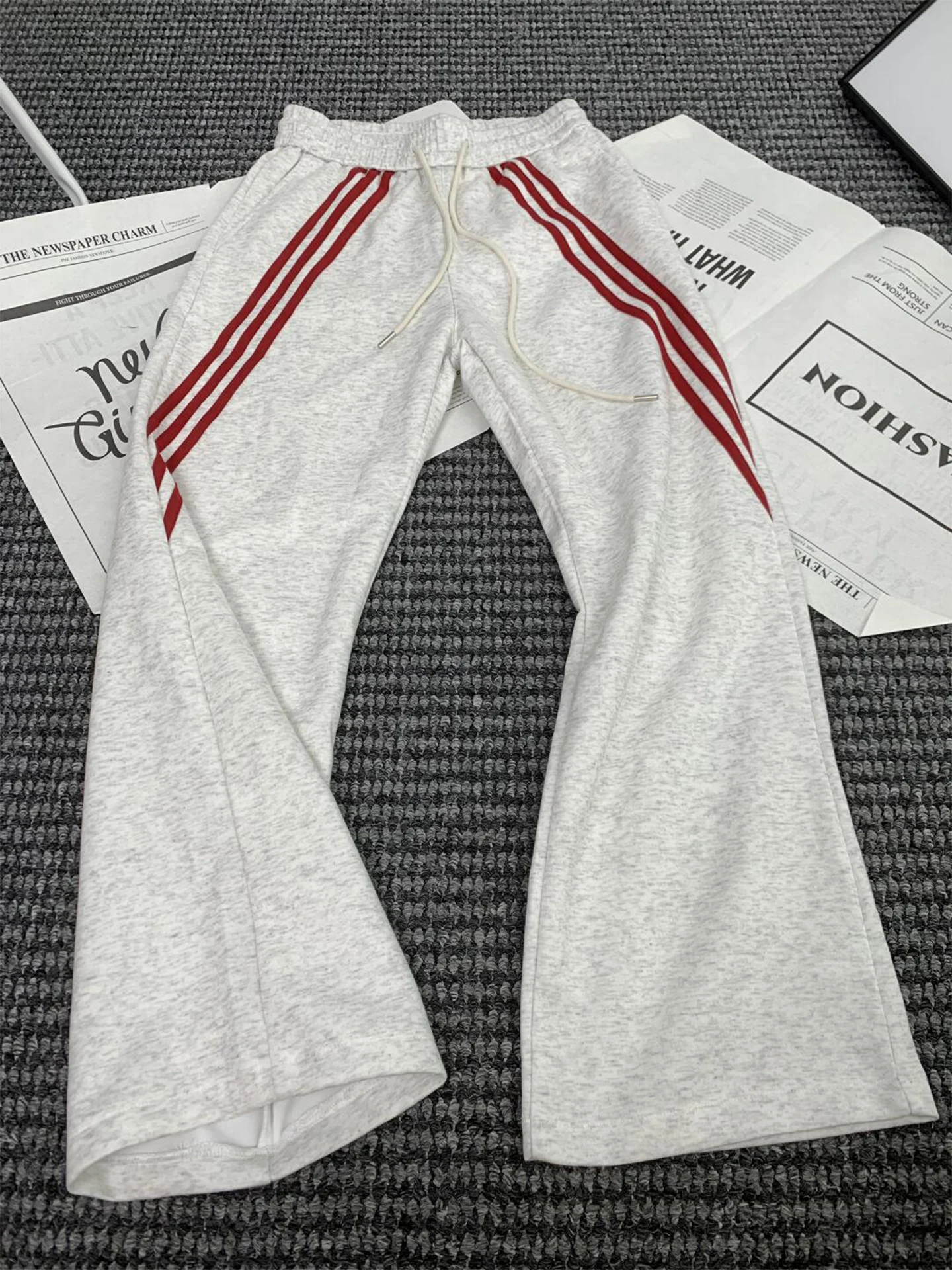 

Men's Spor ey Striped Color Blo Sweatpants Autumn Vintage American Cleanfit Drapey Trousers Loose Fit Anti-Wrinkle