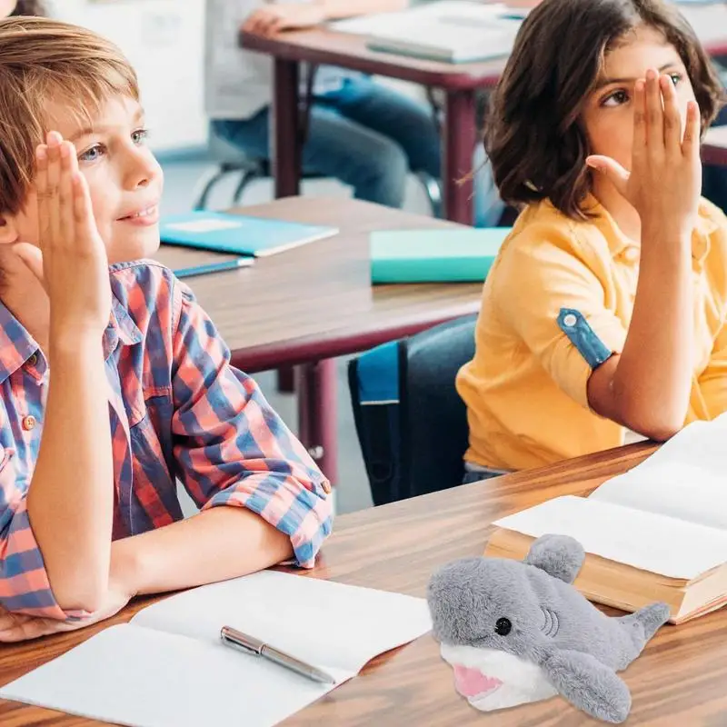 Сумка для хранения ручек, чехол для хранения ручек, плюшевая сумка-органайзер для канцелярских принадлежностей в виде акулы, многофункциональная сумка для хранения канцелярских принадлежностей для школы