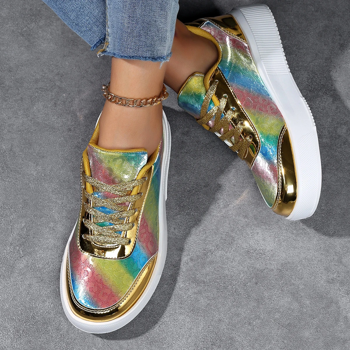 Damen-Skate-Sneaker mit Regenbogen-Farbverlauf, glänzend, modisch, vielseitig, Street-Trend, lässige Plateauschuhe – Detail 3