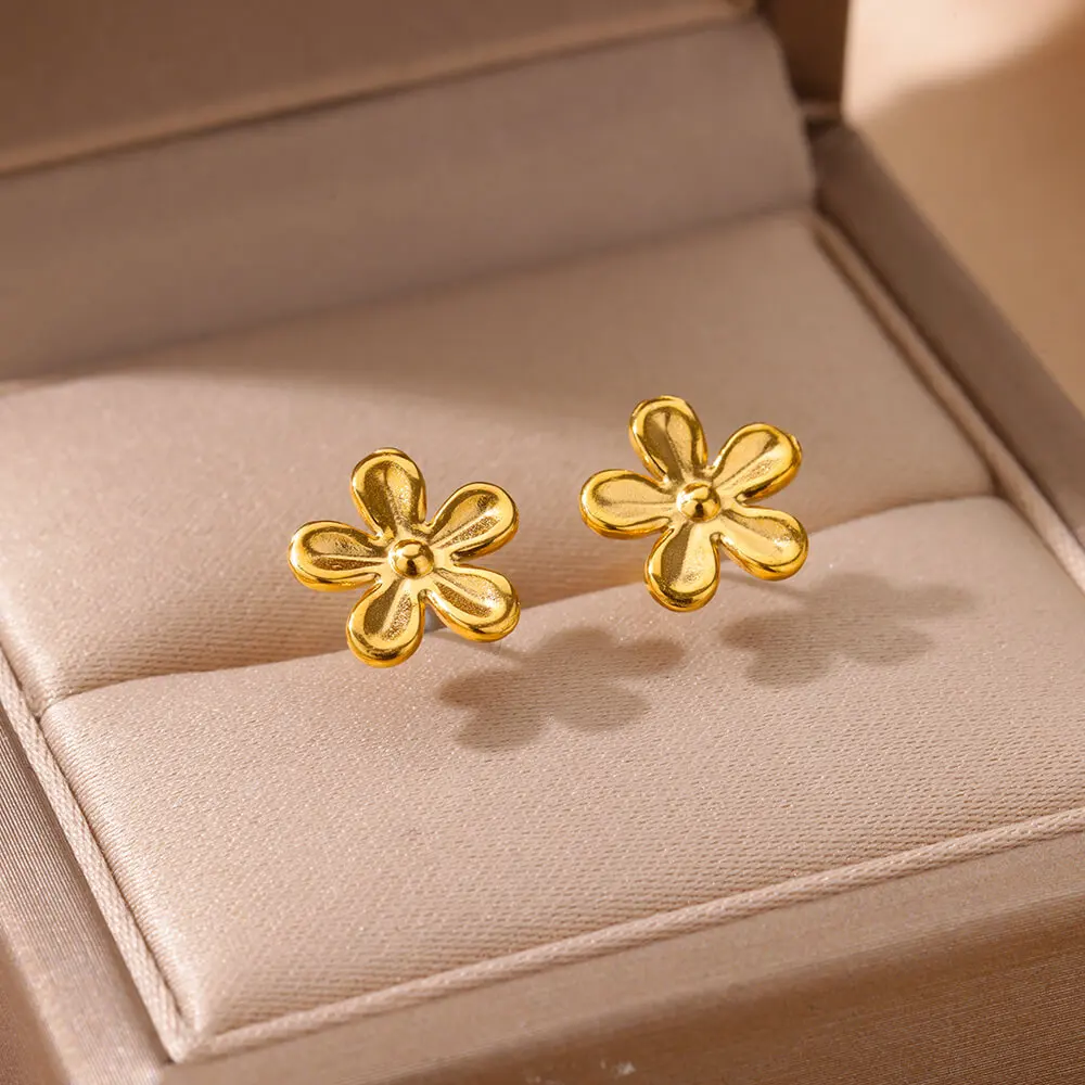 

Stainless Steel Tiny Flower Stud Earrings for Women Gold Color Wedding Aesthetic Earring Accessories Designer Jewelry aretes