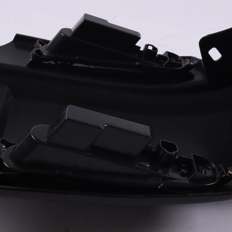 Picture 7: Luxury Accessories for Motorcycles Harley  Rear Fender Left No Cut Out With Cvo Light 2009-2017