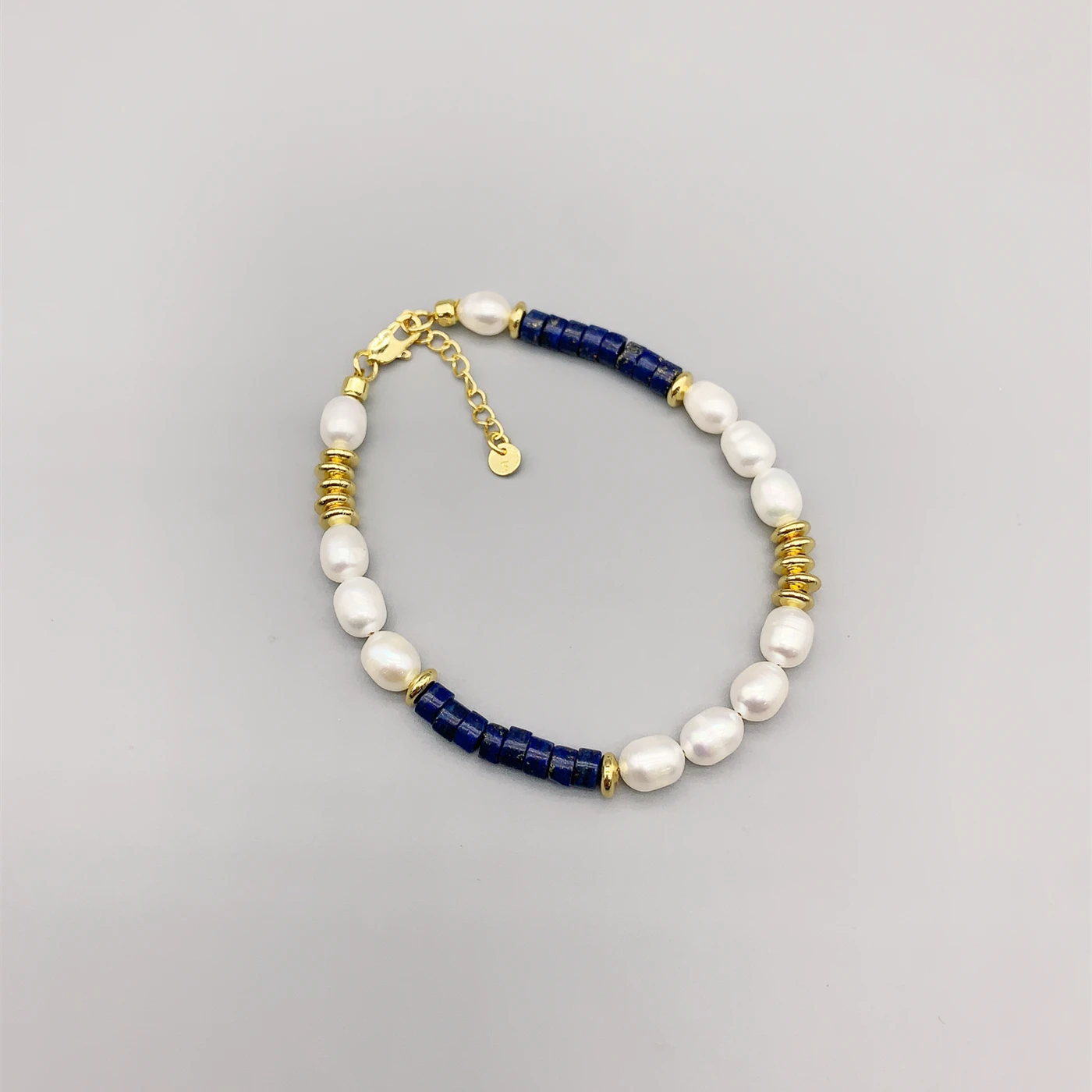 FoLisaUnique 5-6mm Freshwater White Baroque Pearl 14K Gold Filled Beads Blue Lapis Bracelet For Women