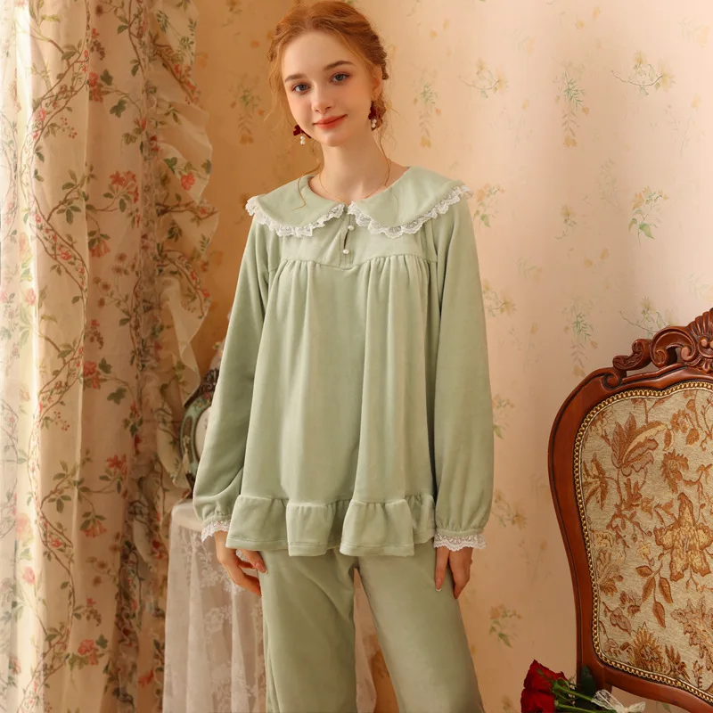 

Sweet Lace Flannel Pajamas Princess Sleepwear Nightwear Autumn Winter Velvet Loungewear Women Velour Tops Pants Two Piece Sets