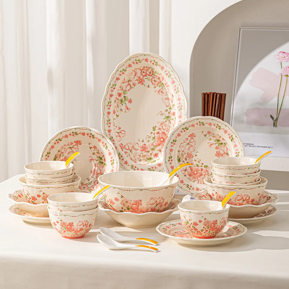 LingAo--High-appearation-level underglaze ceramic tableware set, including bowls, plates, soup bowls and saucers