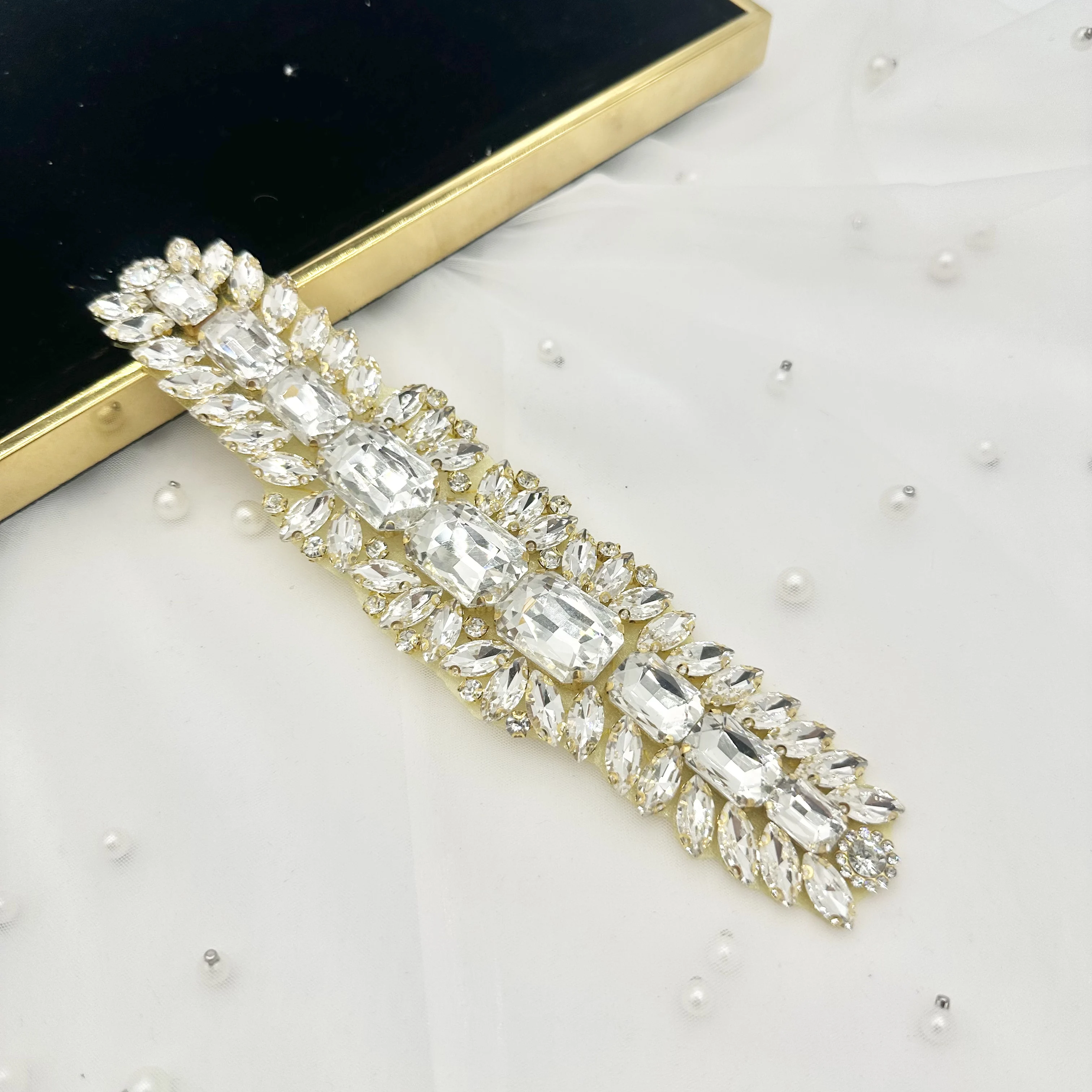 Women's Headwear Accessories, Wedding Girdles, Matching Outfits, Evening Dresses, DIY Personalized Outfits