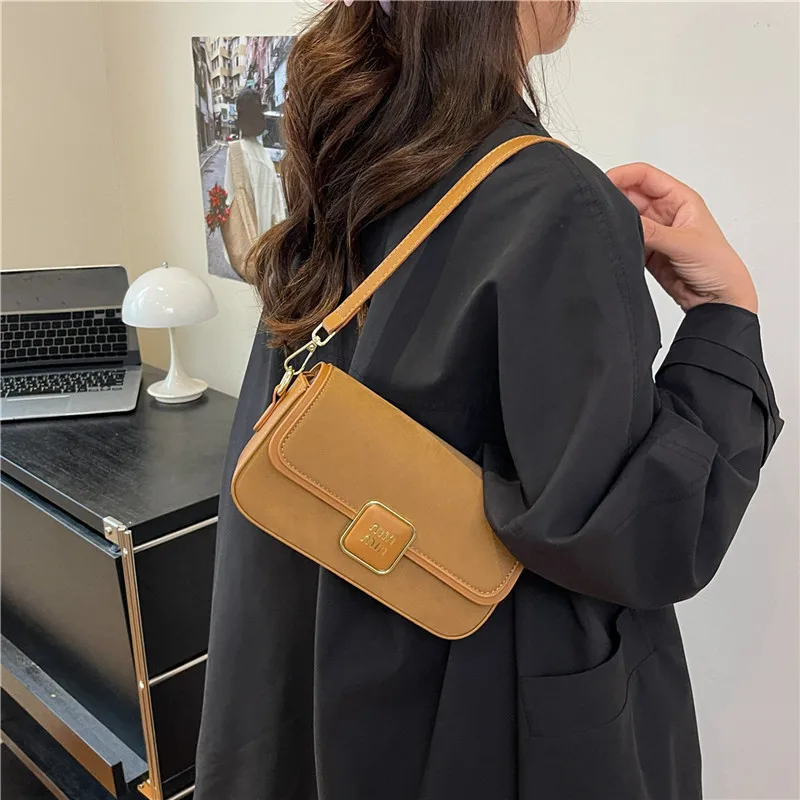 

2025 Vintage Square Bag, Spacious Shoulder Purse for Women, Minimalist Crossbody Tote, Luxe Top Handle Bag, Day-to-Night Sling