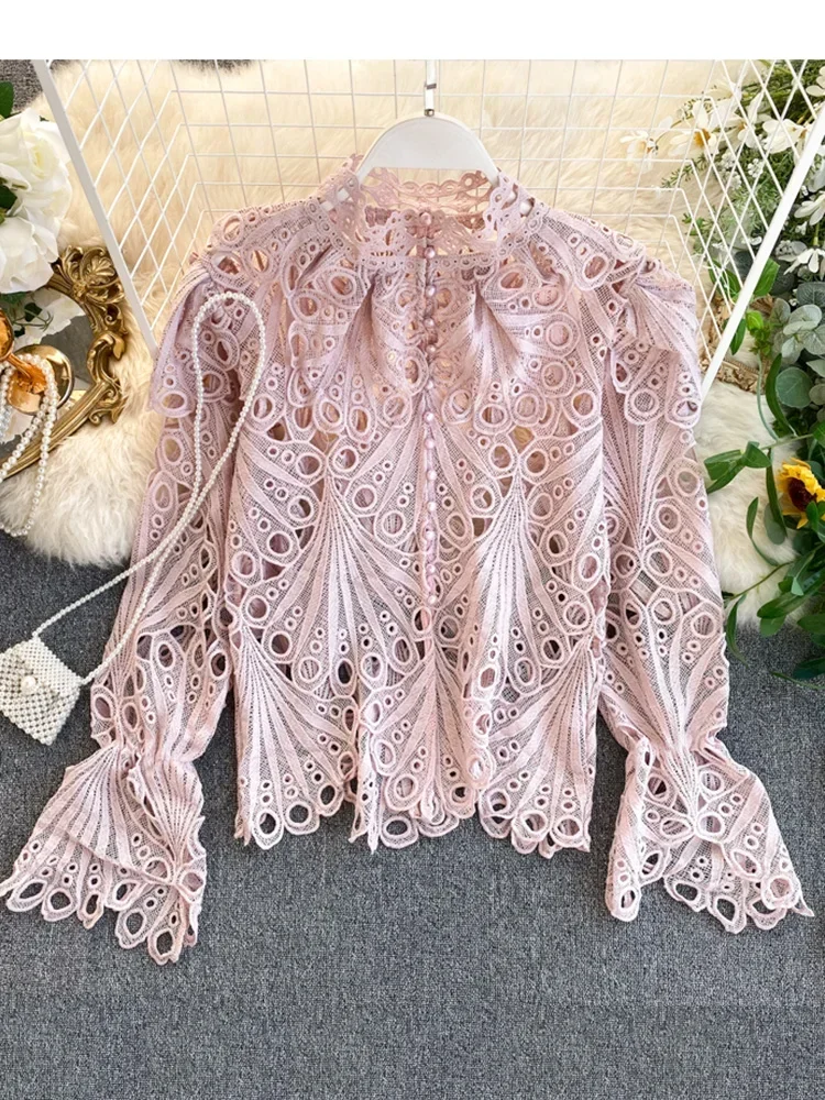 Women\'s French Vintage Lace Shirt Spring Autumn Hollow Ruffled Flare Sleeve Stand Collar Tops Single-breasted Blouse Tops ML637