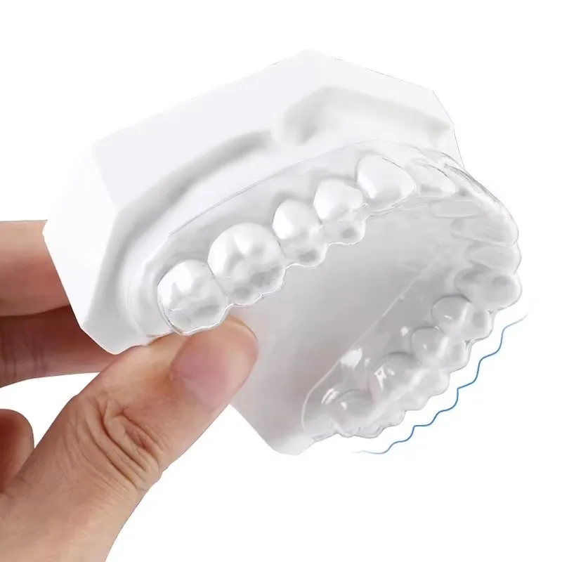 Dispositif de fixation d'attelle orthodontique dentaire, feuille de formage sous vide, diaphragme buccal en plastique souple et dur, feuille de Film souple, 10 pièces