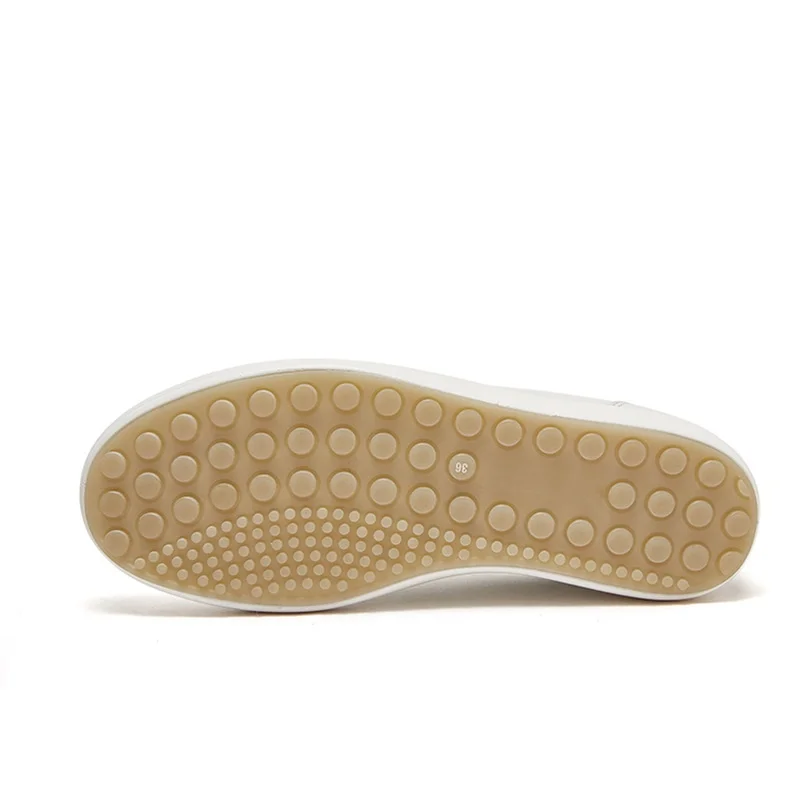 أحذية مصممة للسيدات من جلد البقر، أحذية بيضاء مريحة من الجلد الناعم سهلة الارتداء كاجوال مسطحة من الأسفل ومنخفضة من تصميم الدنماركي #4