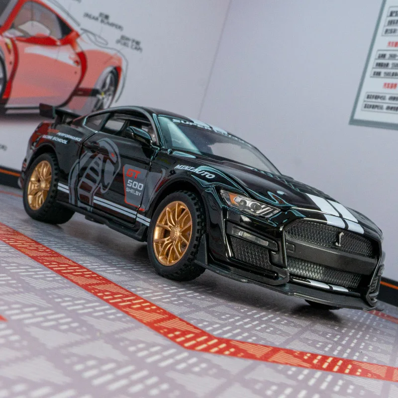 Modelo de coche de aleación Ford Mustang GT500 a escala 1:32, puertas y capó del motor se pueden abrir, rico en detalles, finamente elaborado.