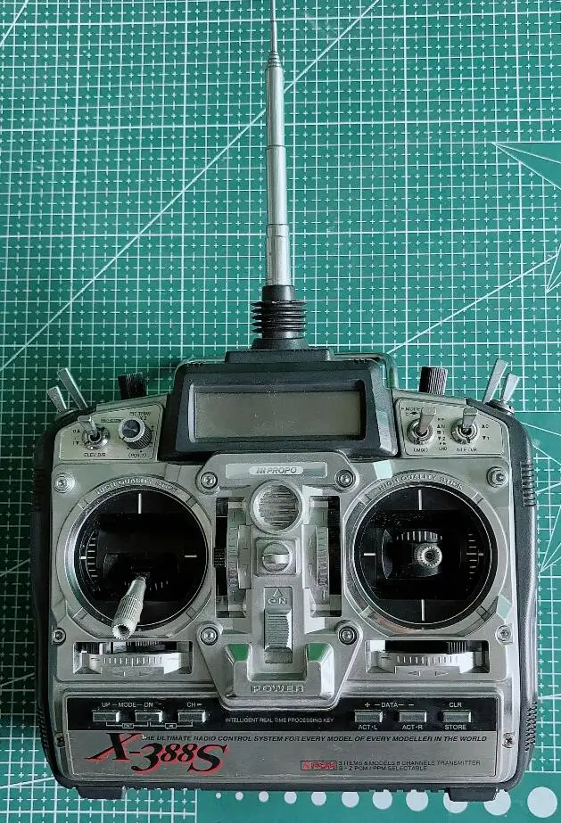 

80% new MacGregor JR Propo X-388S 8 Channels Transmitter RC FM Radio Control System 72mhz 72M w/high frequency head Module