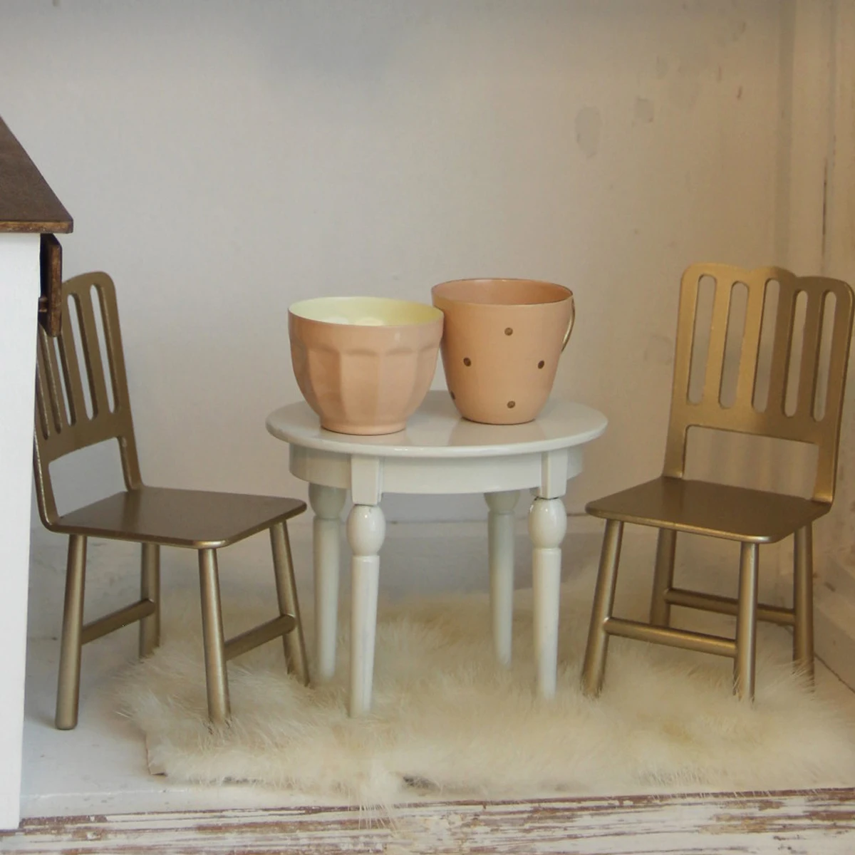 1:12 miniature table and chair set (metal material), available for purchase individually or as a complete set, used for mini house decoration.