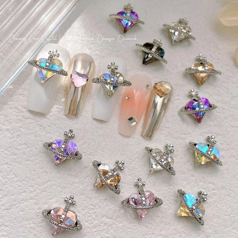 

5PCS Luxury Super Sparkle Crooked Heart Diamonds Saturn Planet Body Alloy Nail Art Rhinestones Jewel Decoration Manicure Charms