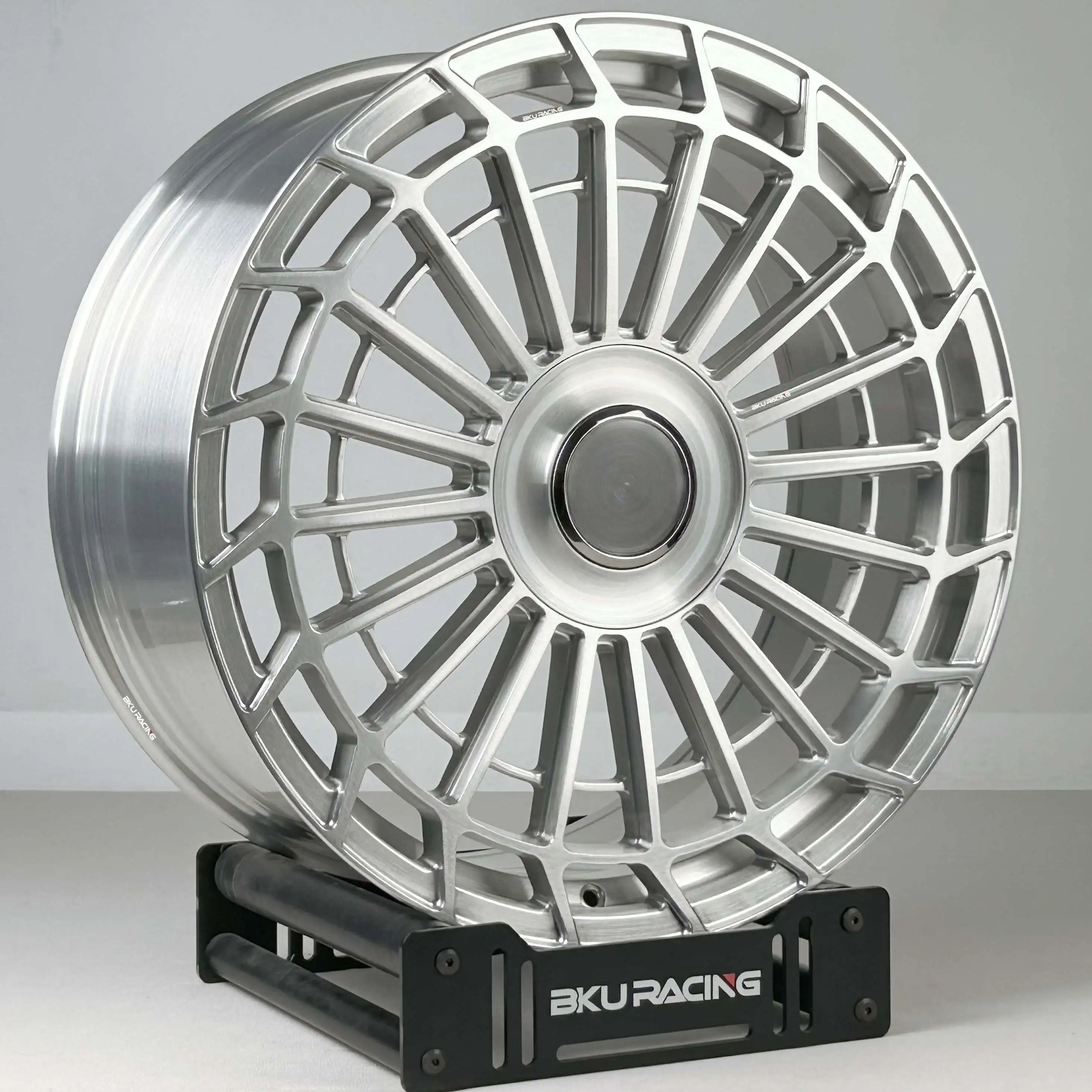 

Кованые колеса Kw для W126 S-Class S280 S300 W140 W124 E-Class W210 17 18 19 дюймов 5x112 Колеса легкосплавные автомобильные колеса