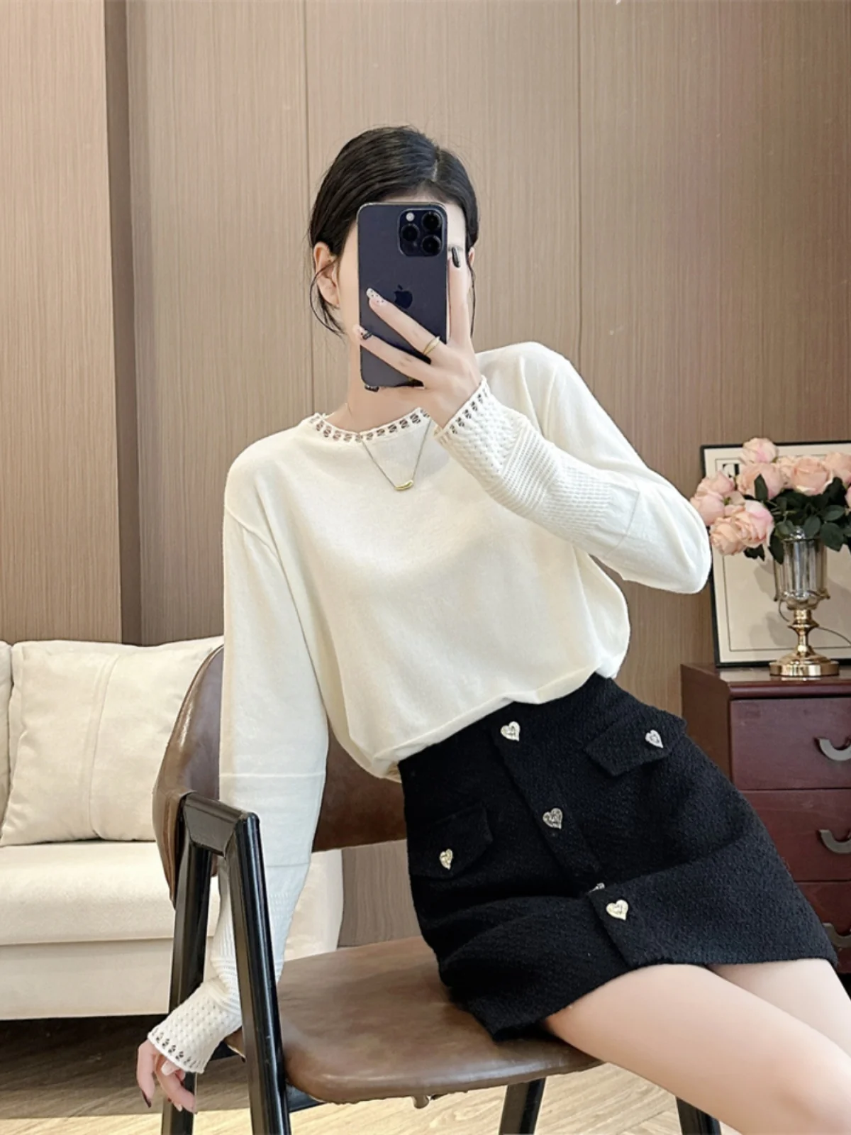 

Трикотажная кофта с вырезами для похудения, свободного кроя, базовый слой, верхняя одежда, осенний новый стиль G273, для повседневной носки, из смесового акрила, стандартный крой.