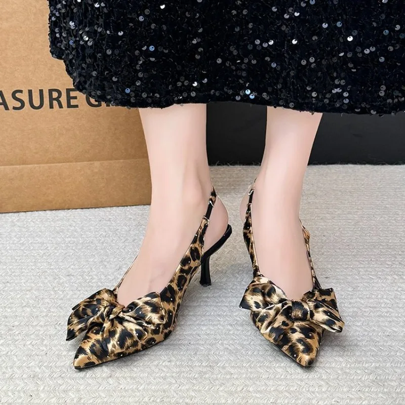 Women's Slingbacks Pointed Toe Kitten Heel Smooth Finish Bow Detail Slingback Strap Party Dress Shoes Chic Evening Wear Choice