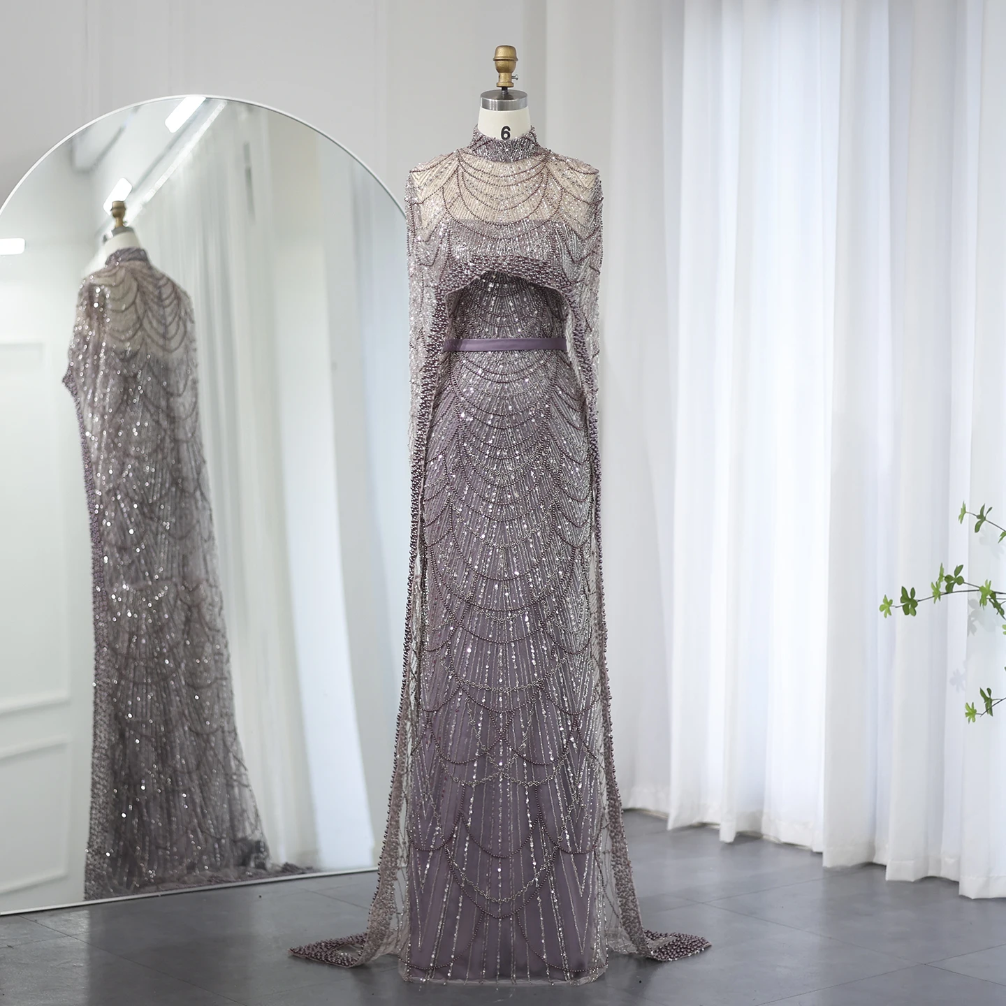 Sharon Said Luxus-Perlen Dubai Champagner Meerjungfrauen-Abendkleider mit Cape-Ärmeln Arabisches Hochzeits- und Abschlussballkleid SS369 Maßanfertigung – Detail 33