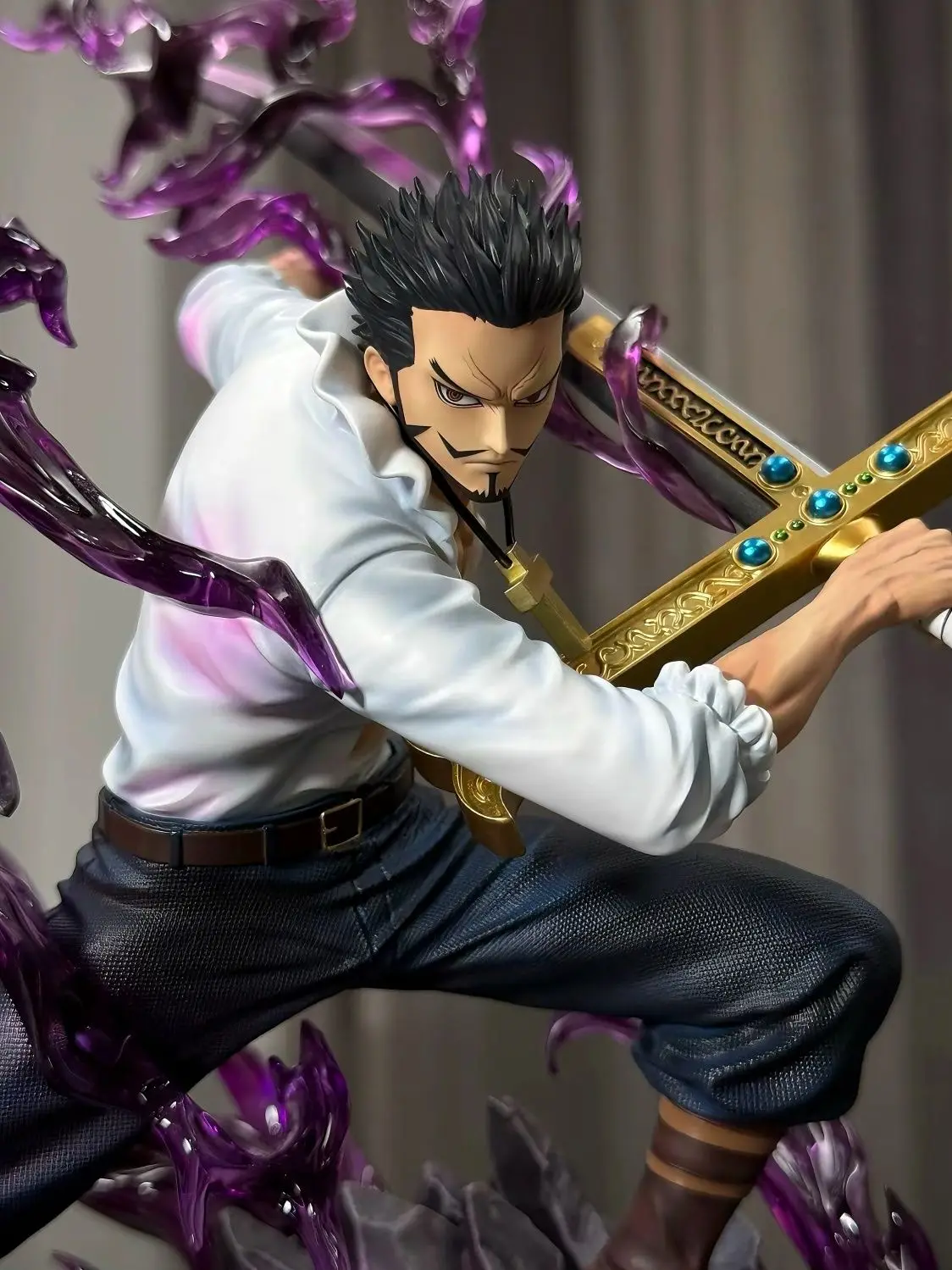 One Piece Dracule Mihawk Figures Mi Hawk Anime Figure Pvc Gk Statue Model Doll Collection Room Decoration Toys Kids Gifts