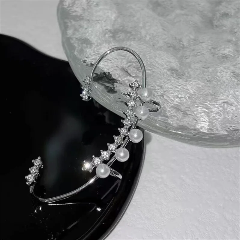 Silver Color Pearl Ear Cuff Vintage Crystal Zircon Without Piercing Earring For Women Fashion Ear Clip Wedding PartyJewelry