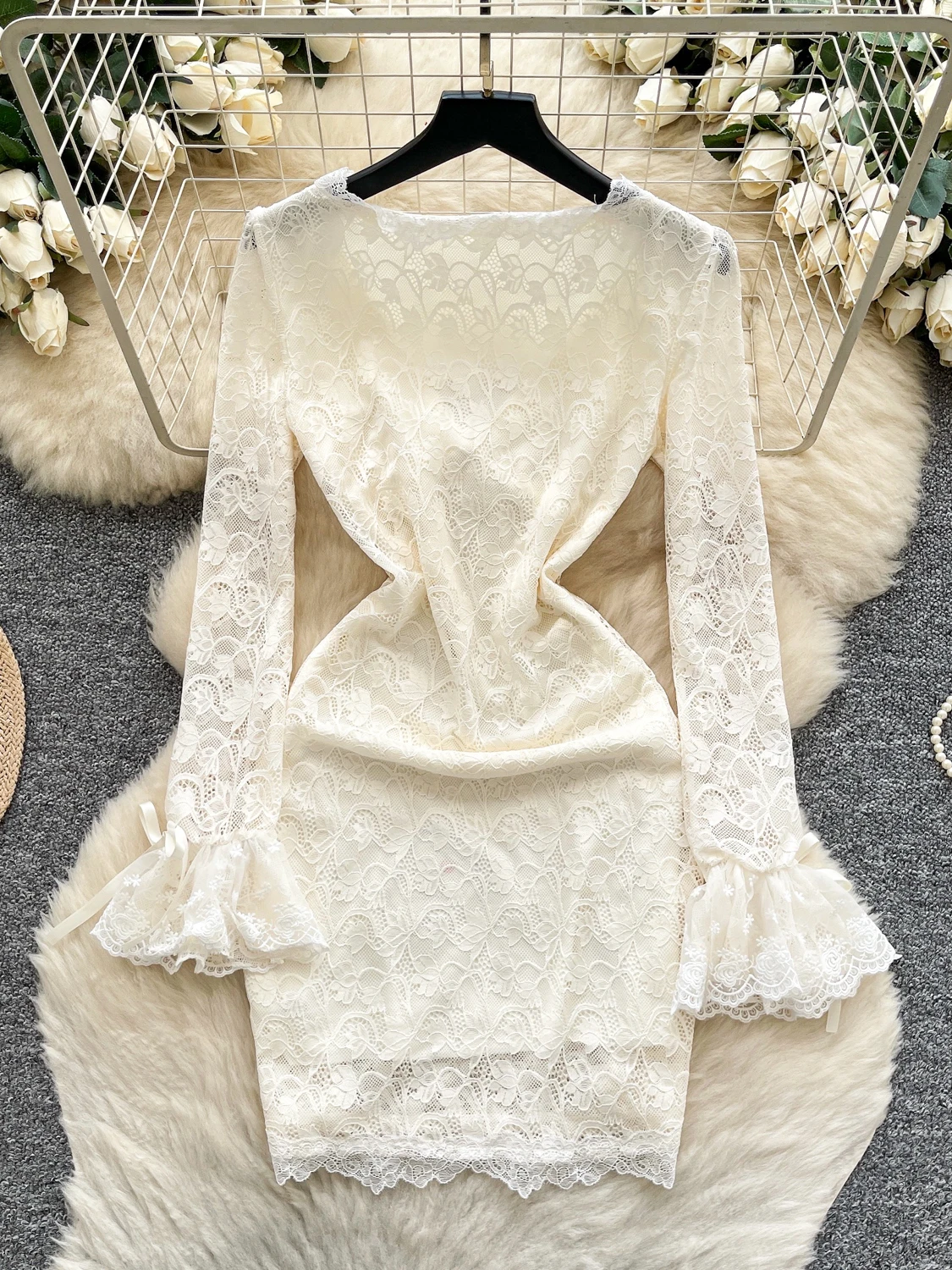 퓨어 디자이어 슬레 여성용 롱 스웨이드 브이넥 섹시 스파이시 걸 레이스 하이웨이스트 바디콘 스커트 시티 커뮤트