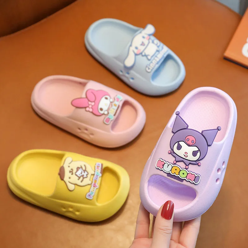 

Sanrio Hello Kittys Summer Slippers Cartoon My Melody Kuromi Cinnamoroll Anime Outdoor Bathroom Beach Anti-Slip Sandal For Girls