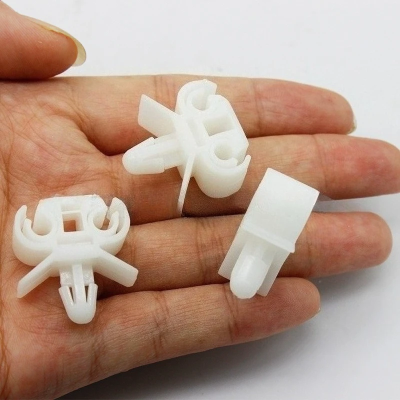 5Pcs Auto Chassis Pipe Fixing Clips Fasteners for Select European Vehicle Pipeline Replacement
