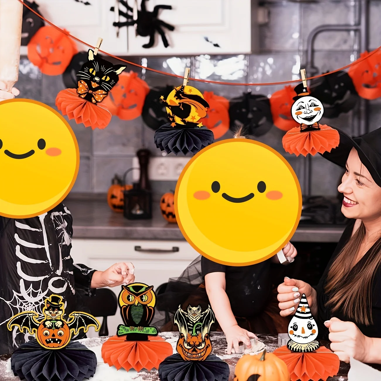 زينة حفلات الهالوين العتيقة لطاولة الهالوين قطعة مركزية على شكل قرص العسل 9 قطع من جوهانا باركر ديكور طاولة الهالوين على شكل قرع