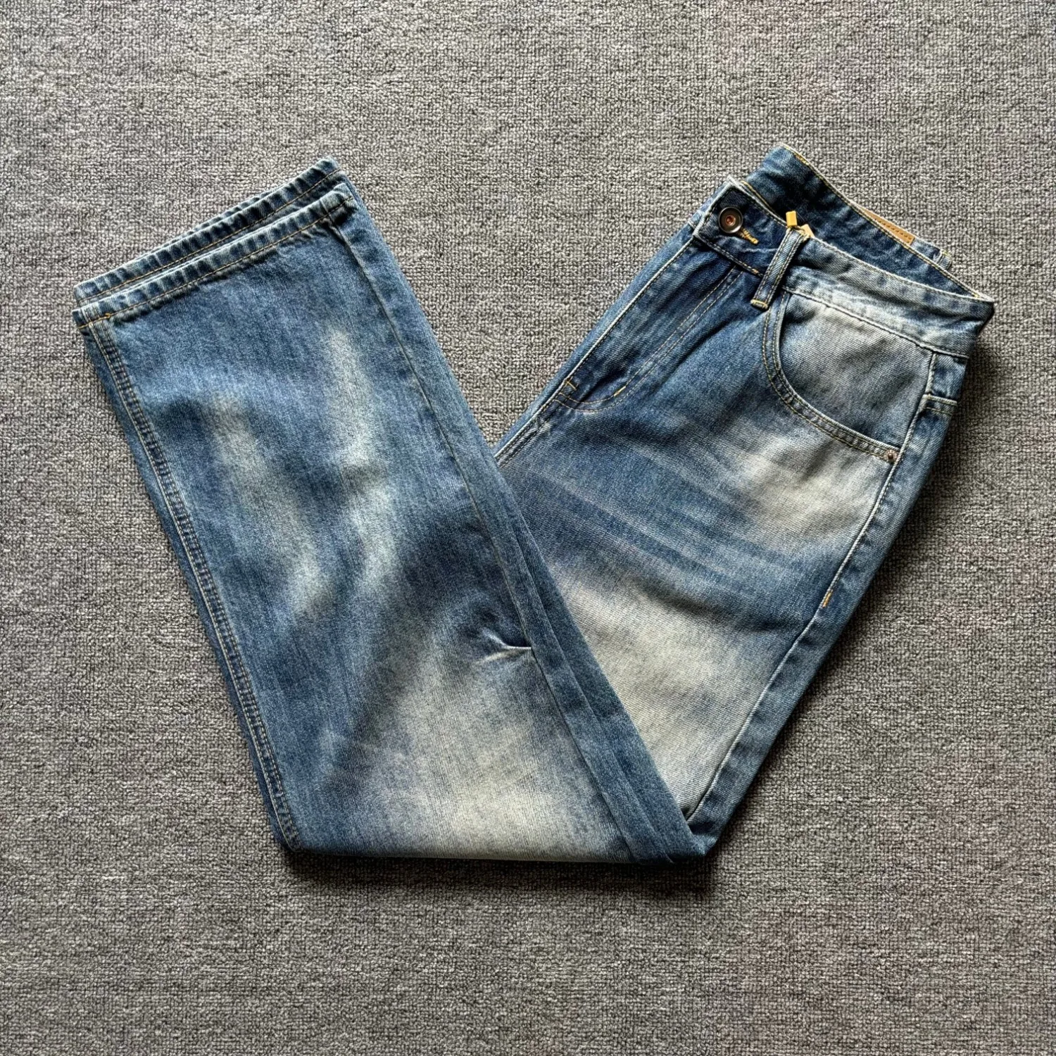 

American retro washed white straight jeans mid-waist wide leg slimming street style men's denim trousers