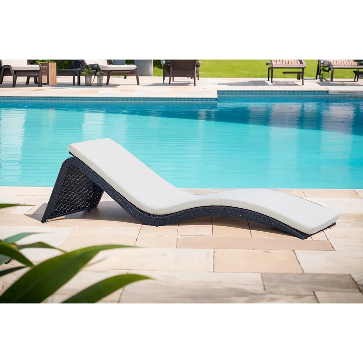 

Pool Furniture Outdoor Beach Swimming Pool KD Lounge Chair Sunbed Plastic Sun Modern