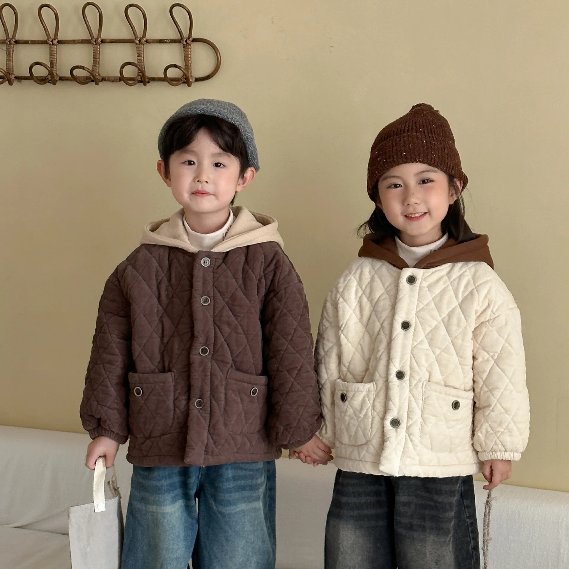 2025 Winter New Children Cotton Padded Jacket Plus Velvet Thick Boys Corduroy Hooded Coat Girls Quilted Jacket Kids Warm Clothes