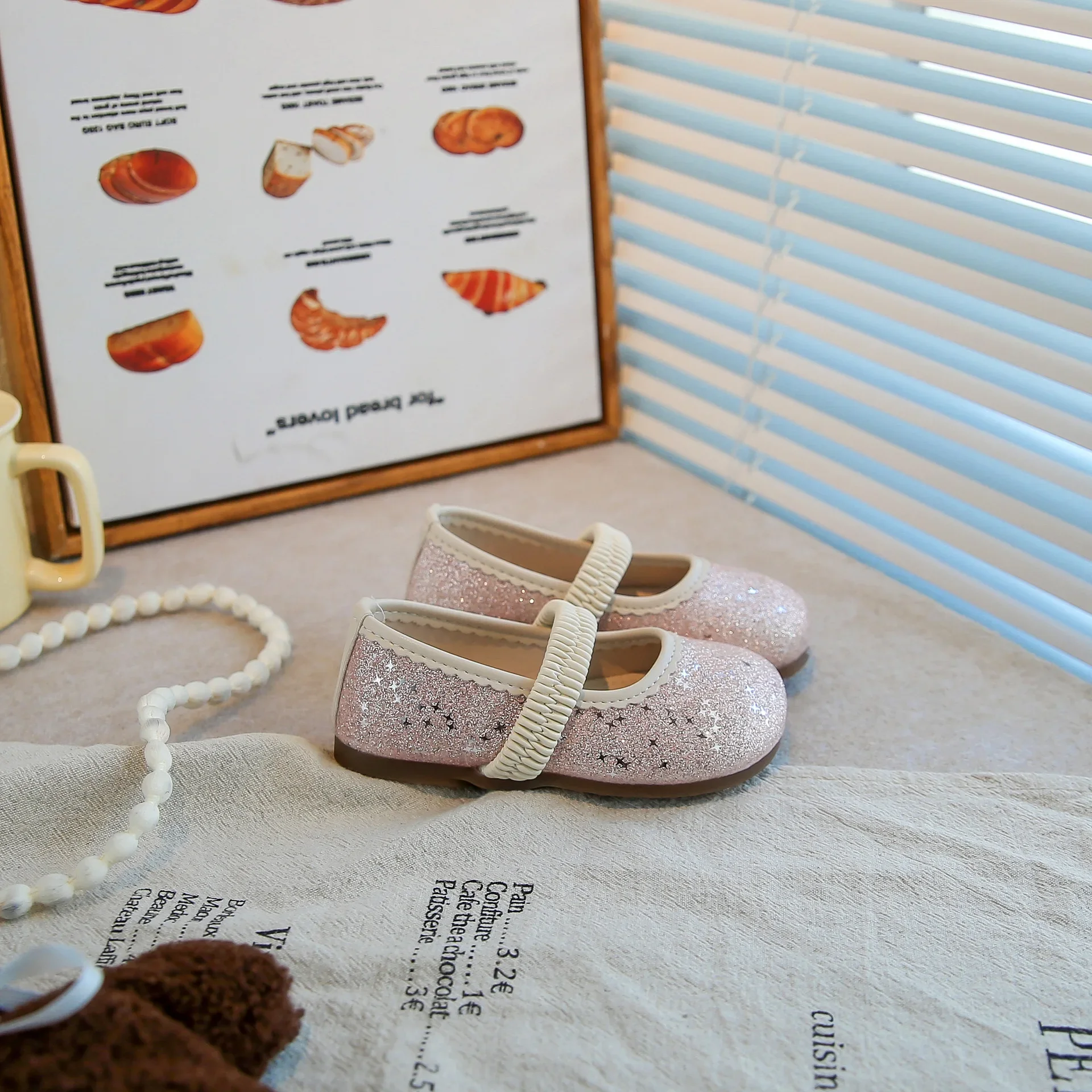 

Girls' Children's Casual Soft-soled Single Shoes Spring Autumn New Children's Toddler Rhinestone Princess Fashion Loafer