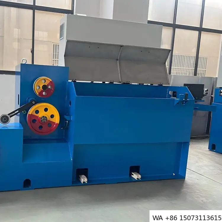 آلة رسم الأسلاك المسطحة عالية الدقة للأظافر التيلة - محرك أساسي 55 كيلو وات 380 فولت (الإنتاجية العالية)