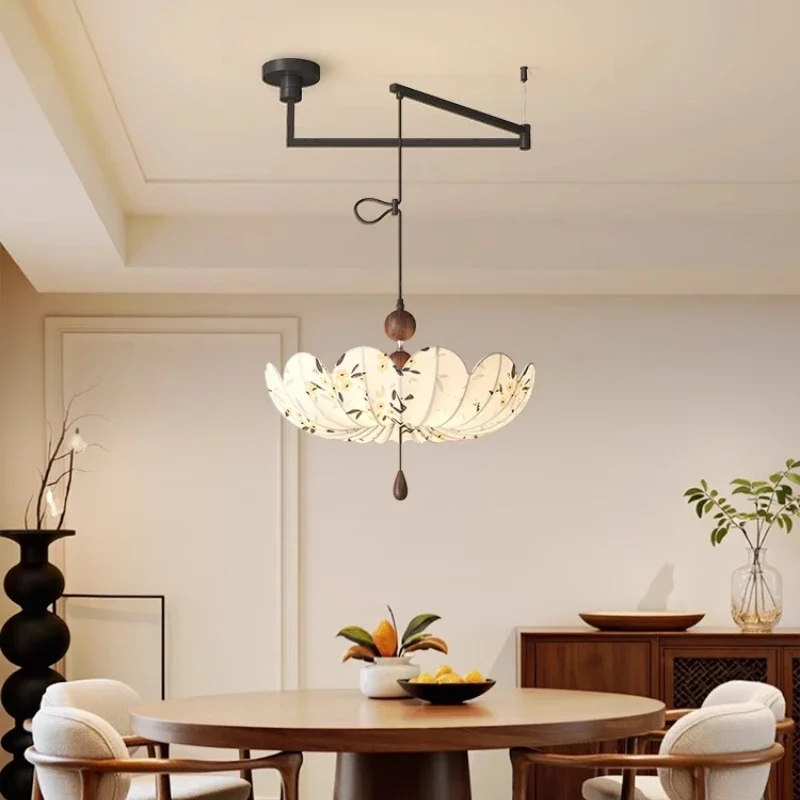 

2025 French Retro Fabric Pendant Light With Lotus Shape For Bedroom LivingRoom Nanyang Solid Wood Restaurant Warm Room Light Fix