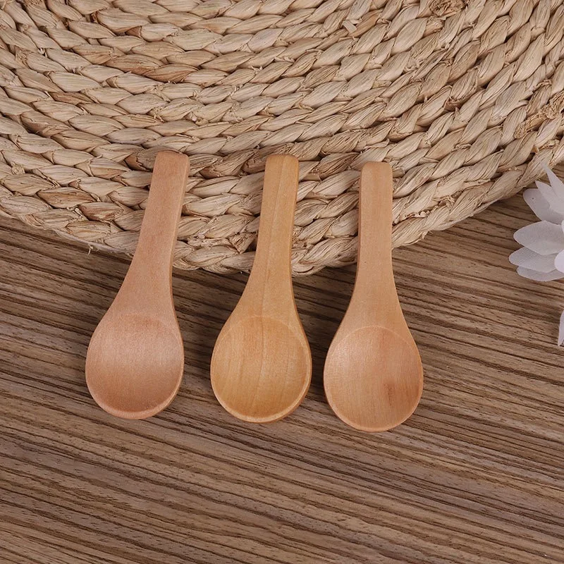 

100pcs Small Wooden Spoons for Honey Jars Party Favors Mini Spoons Teaspoons For Jars Sugar Spices Salt Creamer Spoon