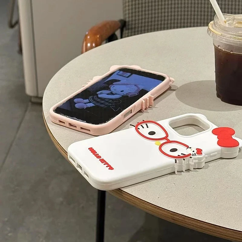 حافظة R-Rilakkuma Hello Kitty لهاتف آيفون 16 15 14 Plus 13 12 Pro Max 11 8 7 SE 2022 2022 6 6S Plus غطاء مقاوم للصدمات من السيليكون الناعم