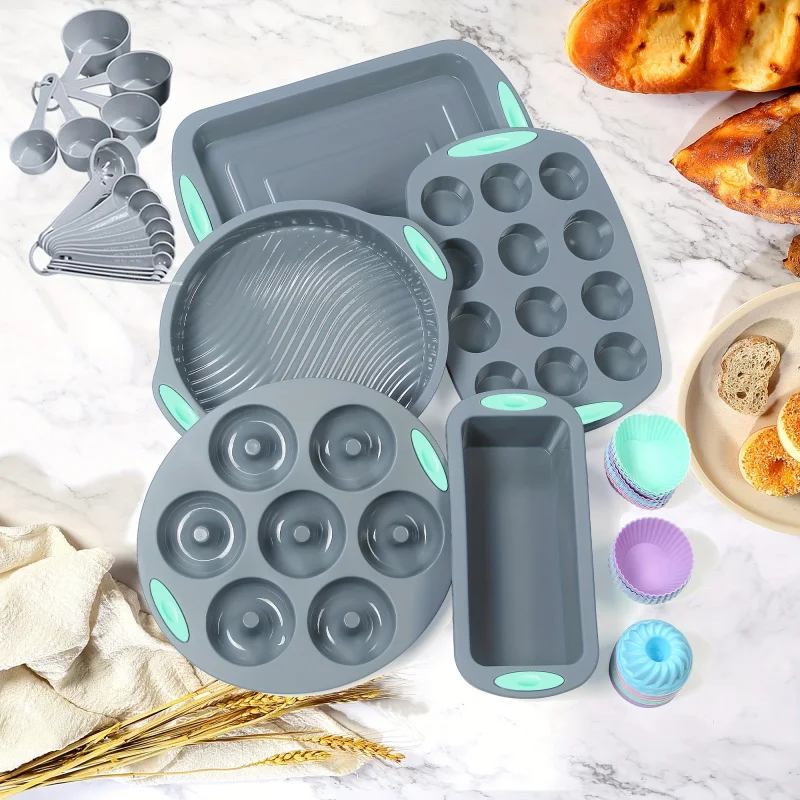 45-piece set of silicone non-stick baking kits, multi-functional molds.